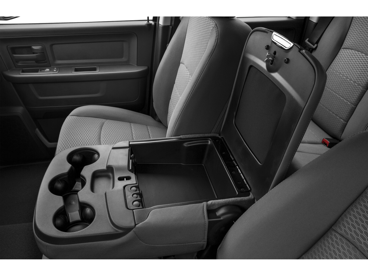 2018 RAM 1500 Express 4x4 Quad Cab 6'4" Box