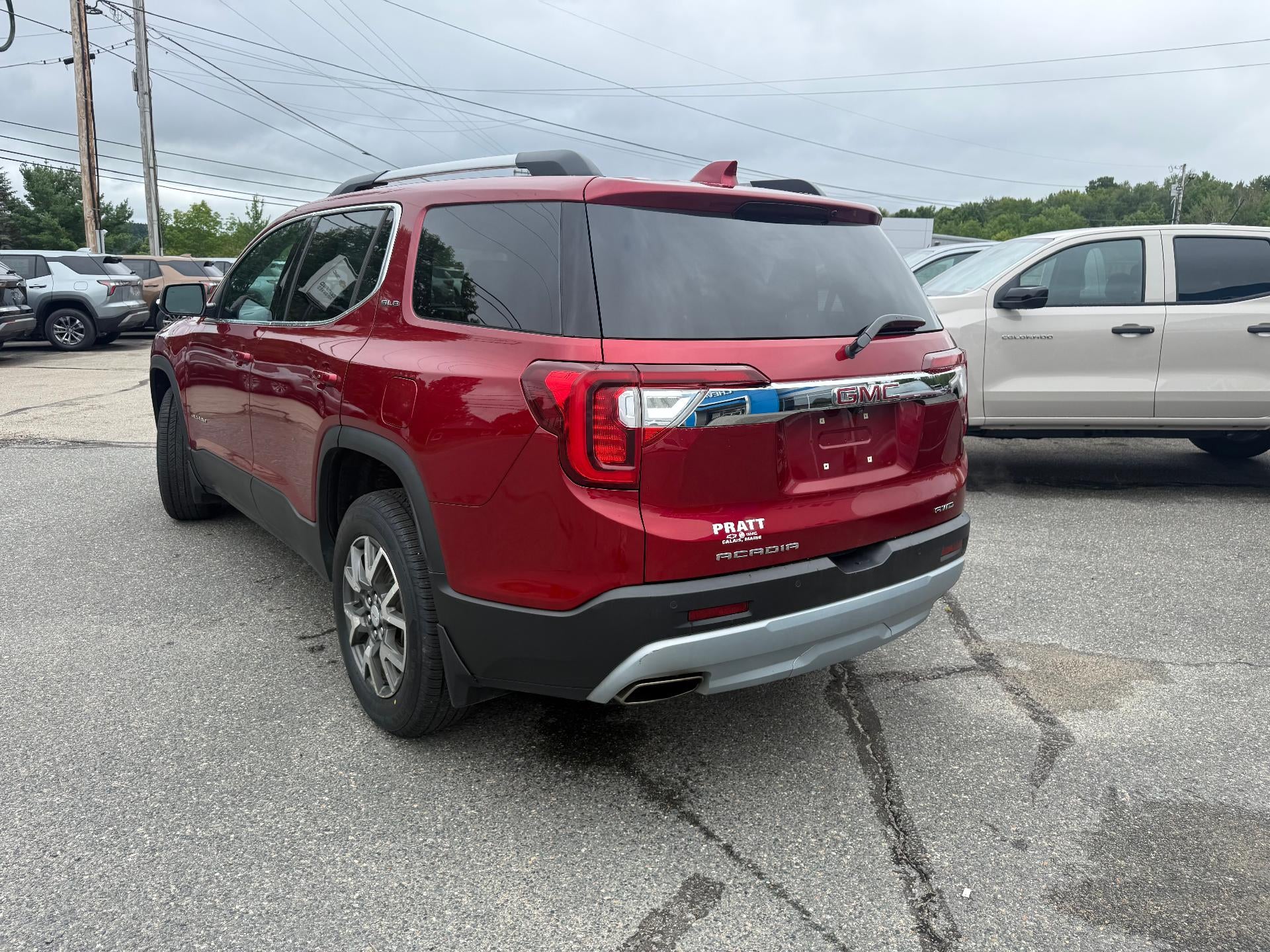 2022 GMC Acadia AWD SLE