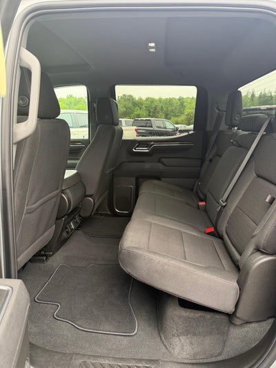 2025 GMC Sierra 1500 4WD Crew Cab Short Box Elevation with 3VL