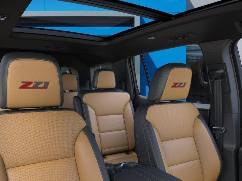 2027 Chevrolet Traverse Z71 - Photo 240